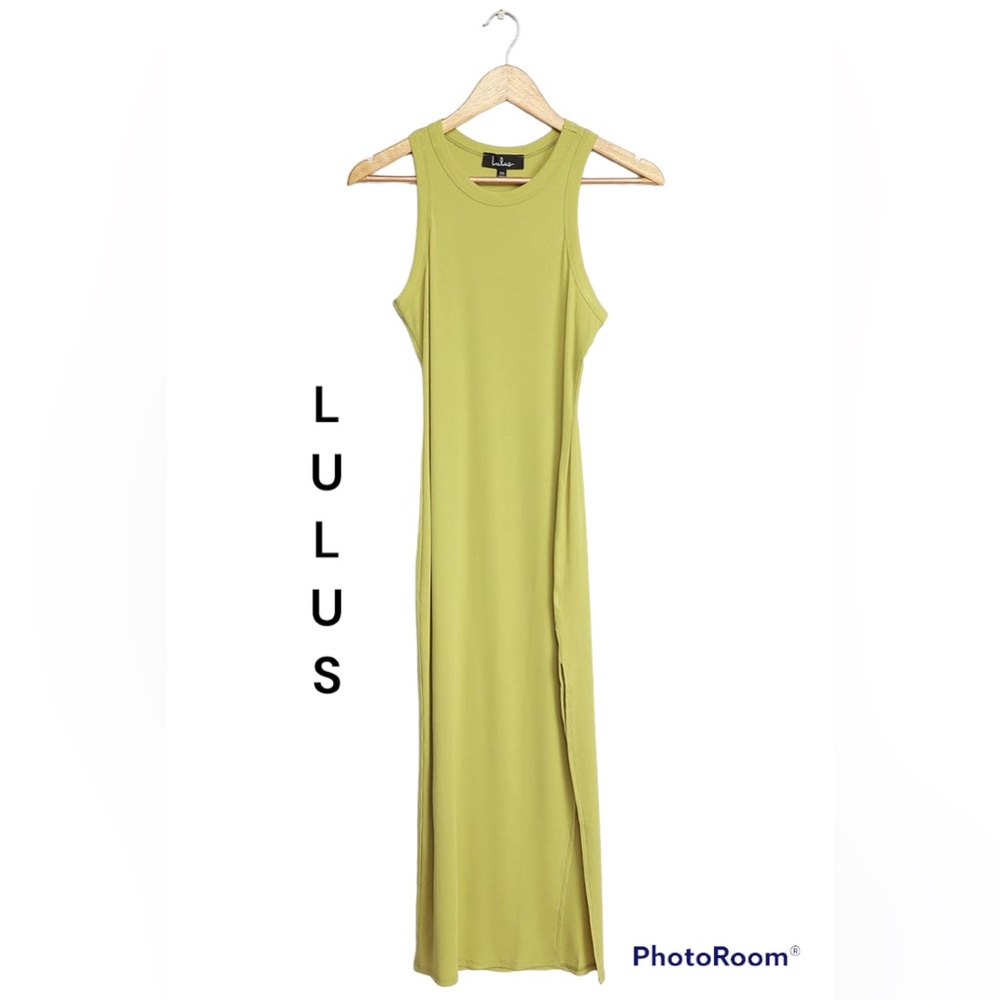 Lulus simply wonderful ribbed bodycon midi dress- NWT 💫